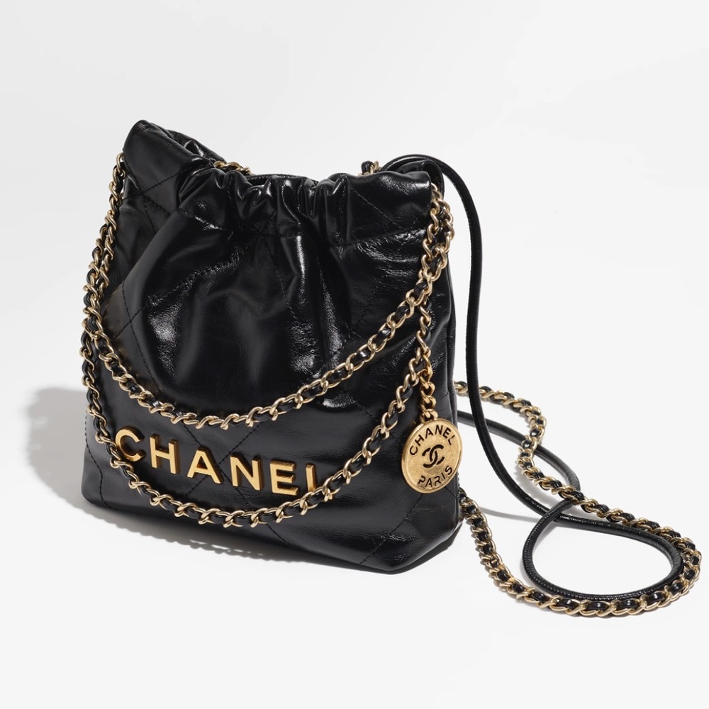 Chanel 22 Mini
